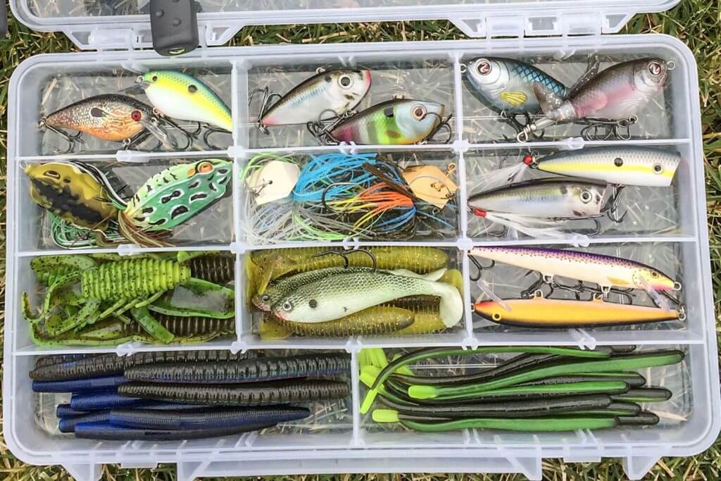 free bass lures off 50% 